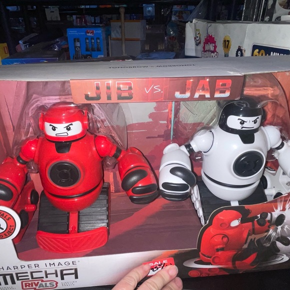 Jib and Jab Battling Robots Plus Free Gift with Purchase - Picture 1 of 2